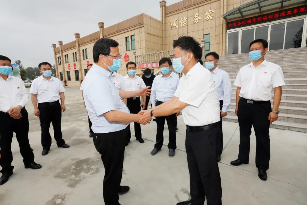 快訊 | 河南省委常委、省紀委書記、省監委主任任正曉蒞臨花花牛乳業集團新蔡瑞亞牧場調研