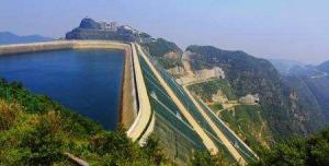 華電集團(tuán)首座抽水蓄能電站下水庫(kù)成功截流