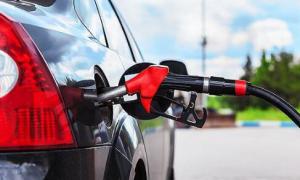 發(fā)改委：自5月1日起國內(nèi)汽、柴油最高零售價格每噸分別降低75元和65元