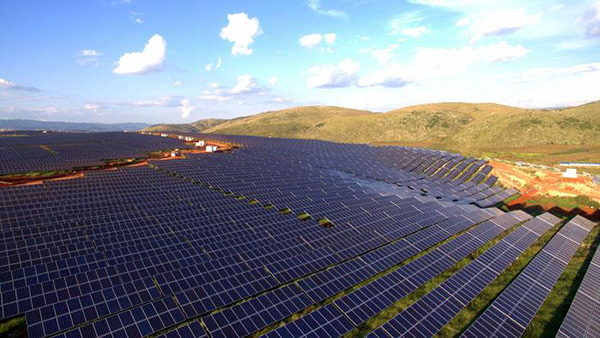 光伏組件巨頭天合光能謀變：完成最大海外并購推智能光伏系統(tǒng)