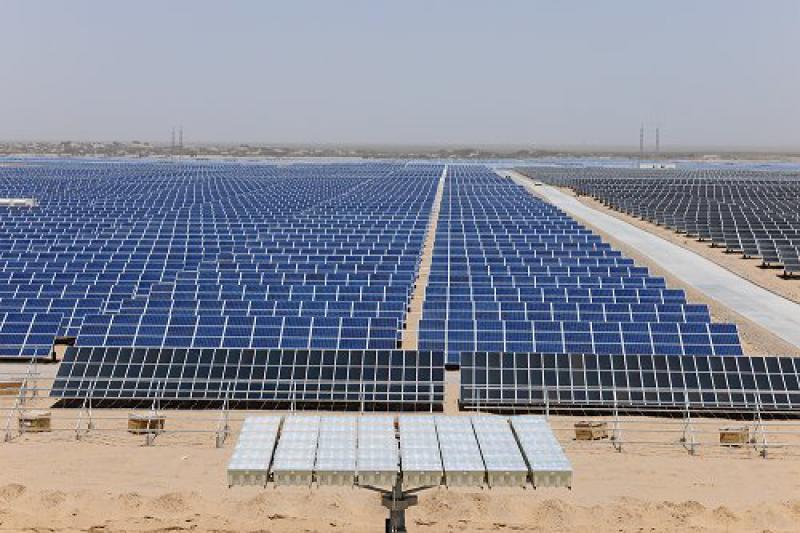 甘肅省“十三五”首批村級光伏扶貧電站實現(xiàn)并網(wǎng)發(fā)電