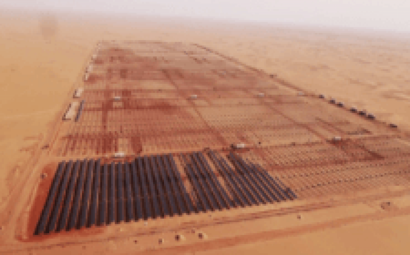 作為能源轉型的一部分，埃及建造了世界上最大的太陽能發電廠