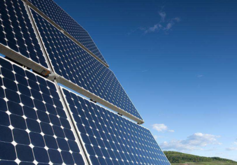 越南隆安第一個太陽能發電項目奠基