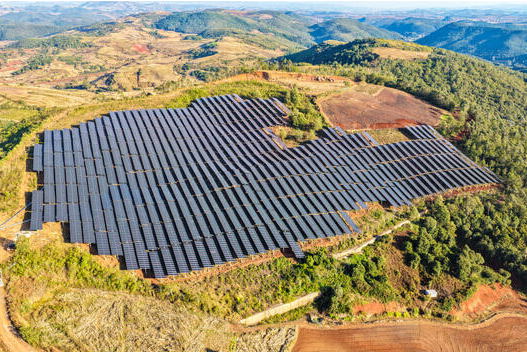 中國云南文山明湖與三家寨光伏項目實現(xiàn)首批并網(wǎng)發(fā)電